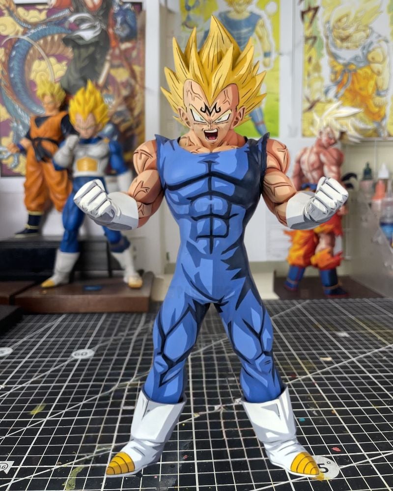 Dragon Ball Vegeta SSJ2 Golden Hair Figure Repaint