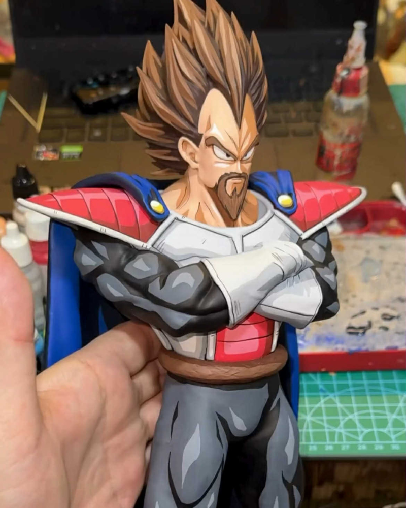 30CM Dragon Ball Z King Vegeta Figure Repaint