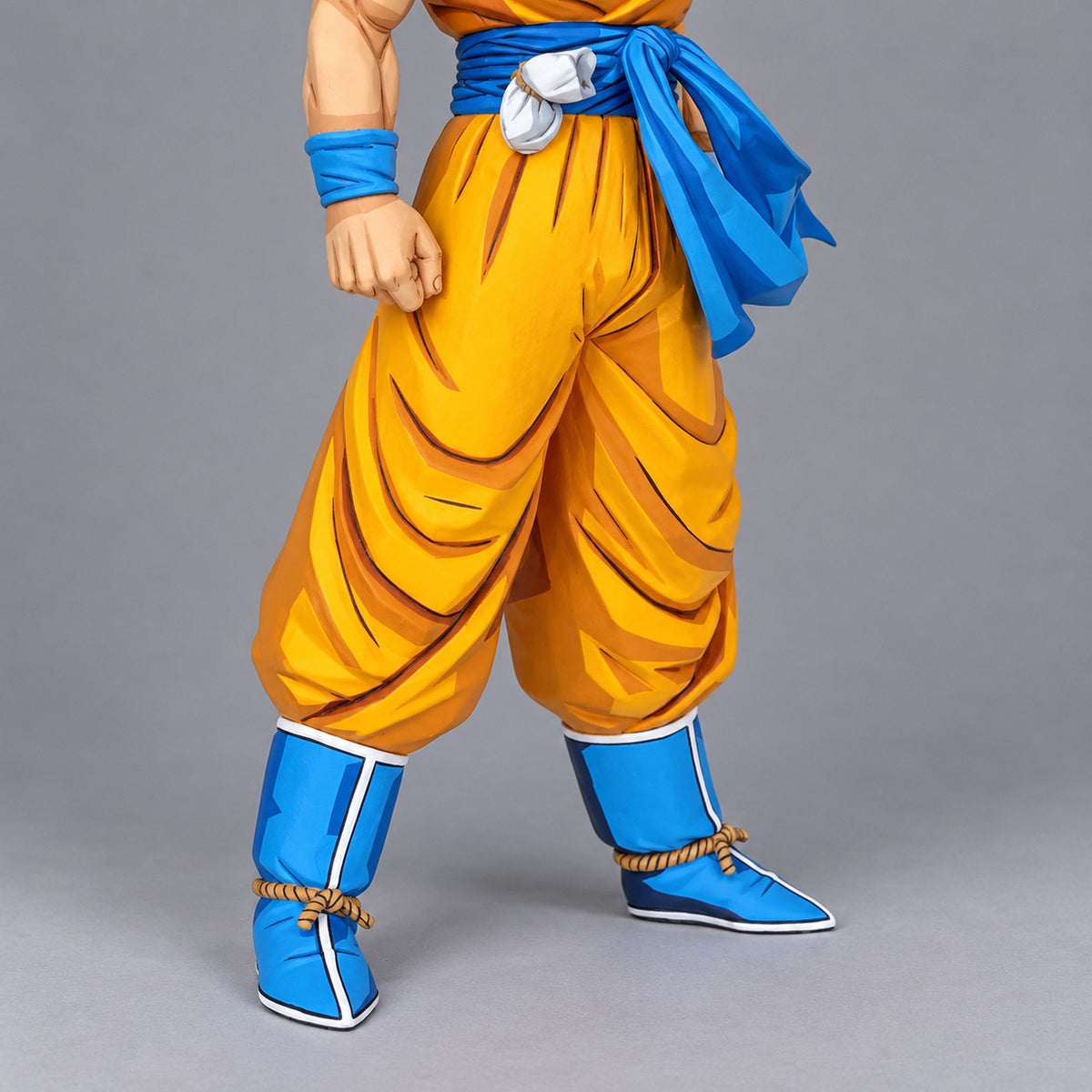 Dragon Ball Son Goku 2D Comic Colour Figure Repaint — lower body and alternate detail