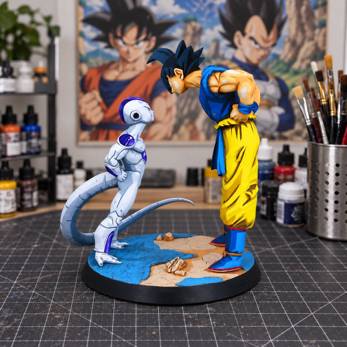 Son Goku vs Frieza Battle On Planet Namek Figure Repaint — Figure in painting workshop