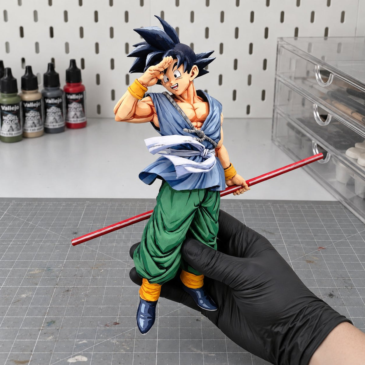 Dragon Ball Goodbye Son Goku Figure Repaint — hand or studio view