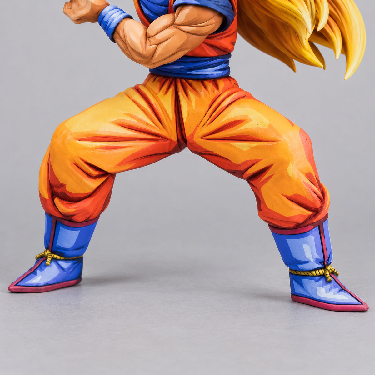 2D Manga Colour Son Goku SSJ3 Kamehameha Figure Repaint — lower detail