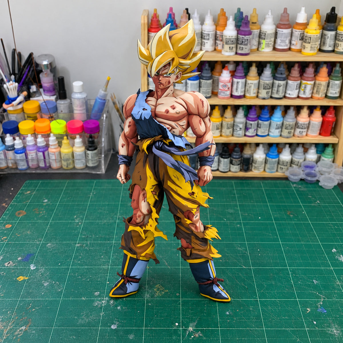 Dragon Ball Goku Namek Manga Colour Figure Repaint — workshop view