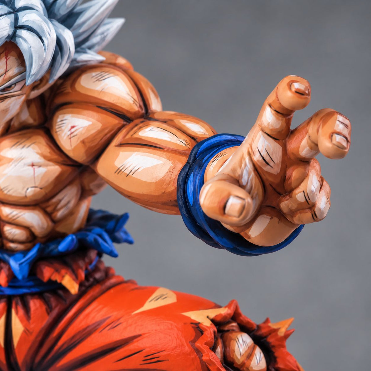 Anime Colour Dragon Ball Super Son Goku Ultra Instinct Figure Repaint — arm detail