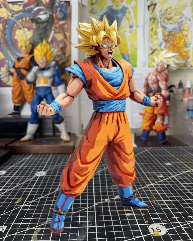Comic Colour Dragon Ball Super Saiyan Goku Figure Repaint