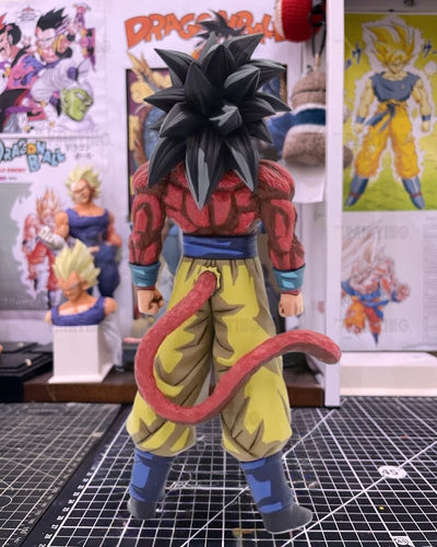 2D Colour Dragon Ball GT Super Saiyan 4 Goku Figure Repaint