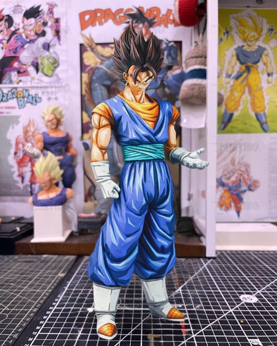 2D Anime Colour Dragon Ball Vegito Figure Repaint