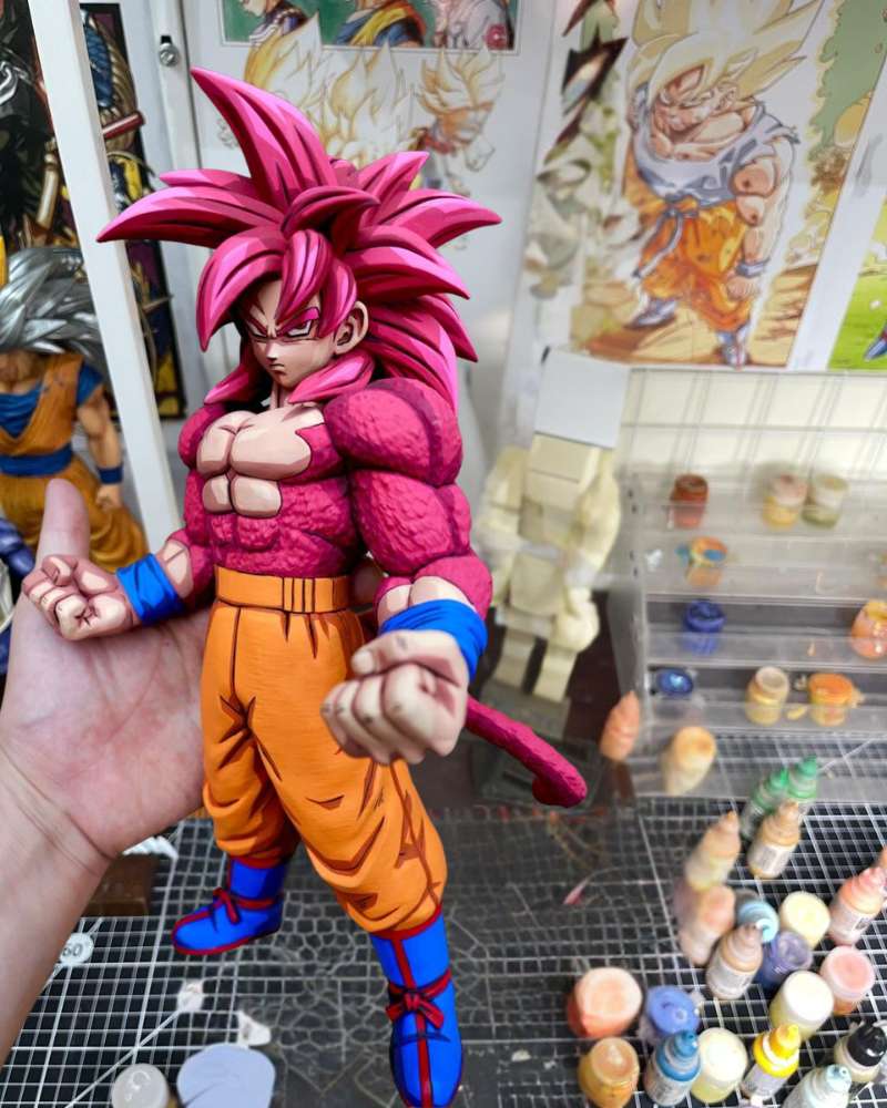 25CM Dragon Ball Super Saiyan 4 Son Goku Figure Repaint
