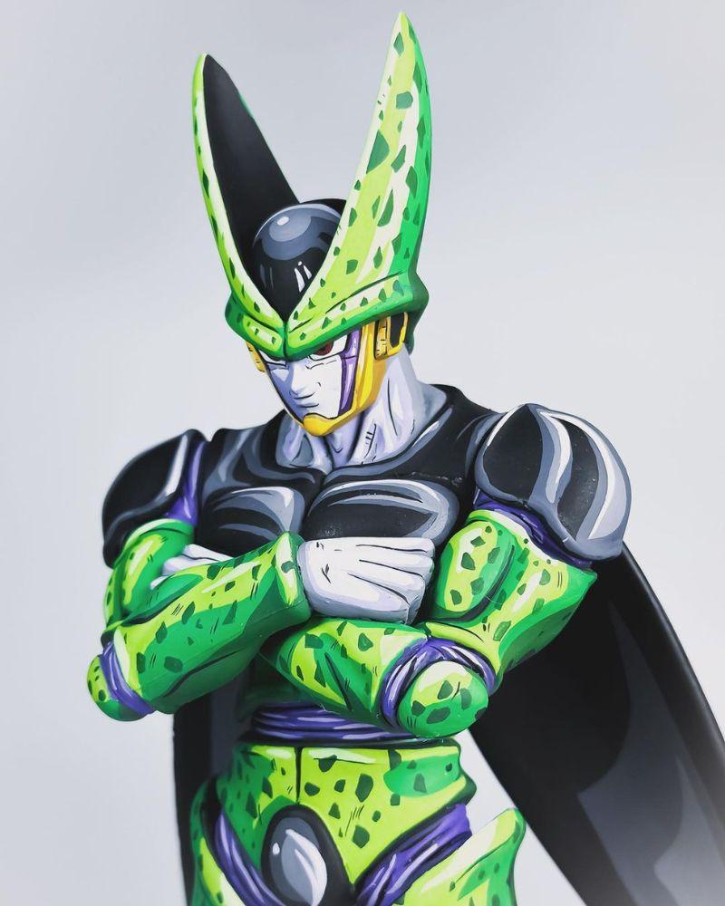 30CM Dragon Ball Z Cell Perfect Figure Repaint - 2D Figure Painting