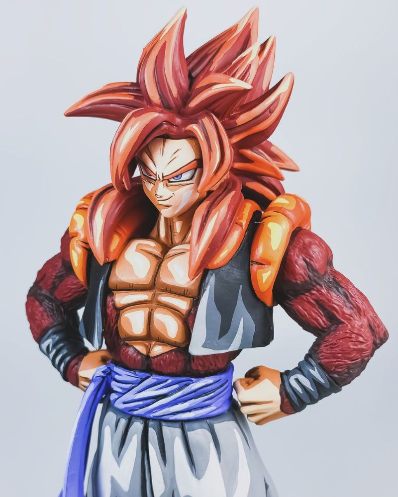 Gogeta SSJ4 Figure Repaint