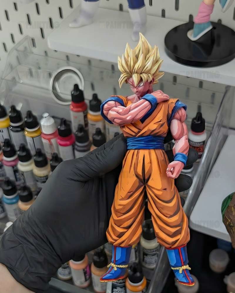 Dragon Ball Super Saiyan Son Goku Figure Repaint