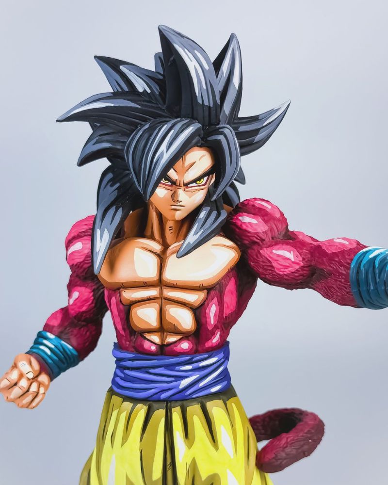 Son Goku SSJ4 Figure Repaint