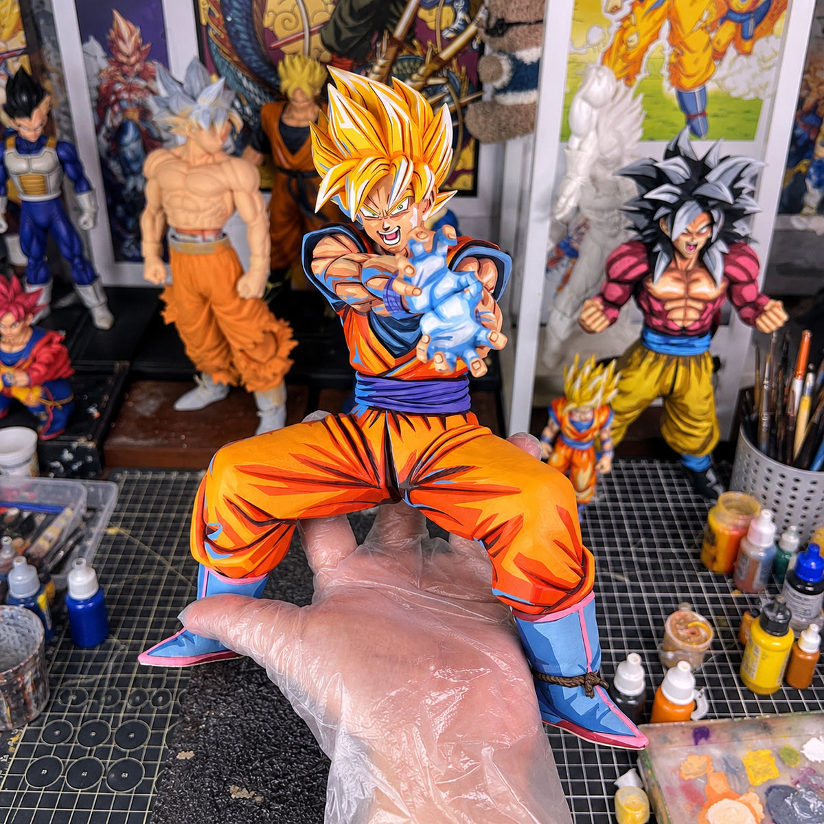 Dragon Ball Grandista Kamehameha Son Goku II Figure Repaint — Figure in painting workshop
