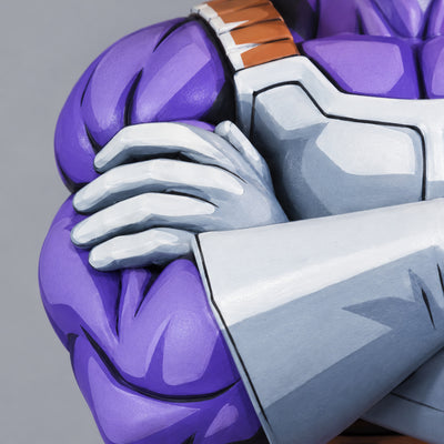 Comic Colour Dragon Ball Z Future Trunks SSJ Figure Repaint — White glove and purple bicep detail