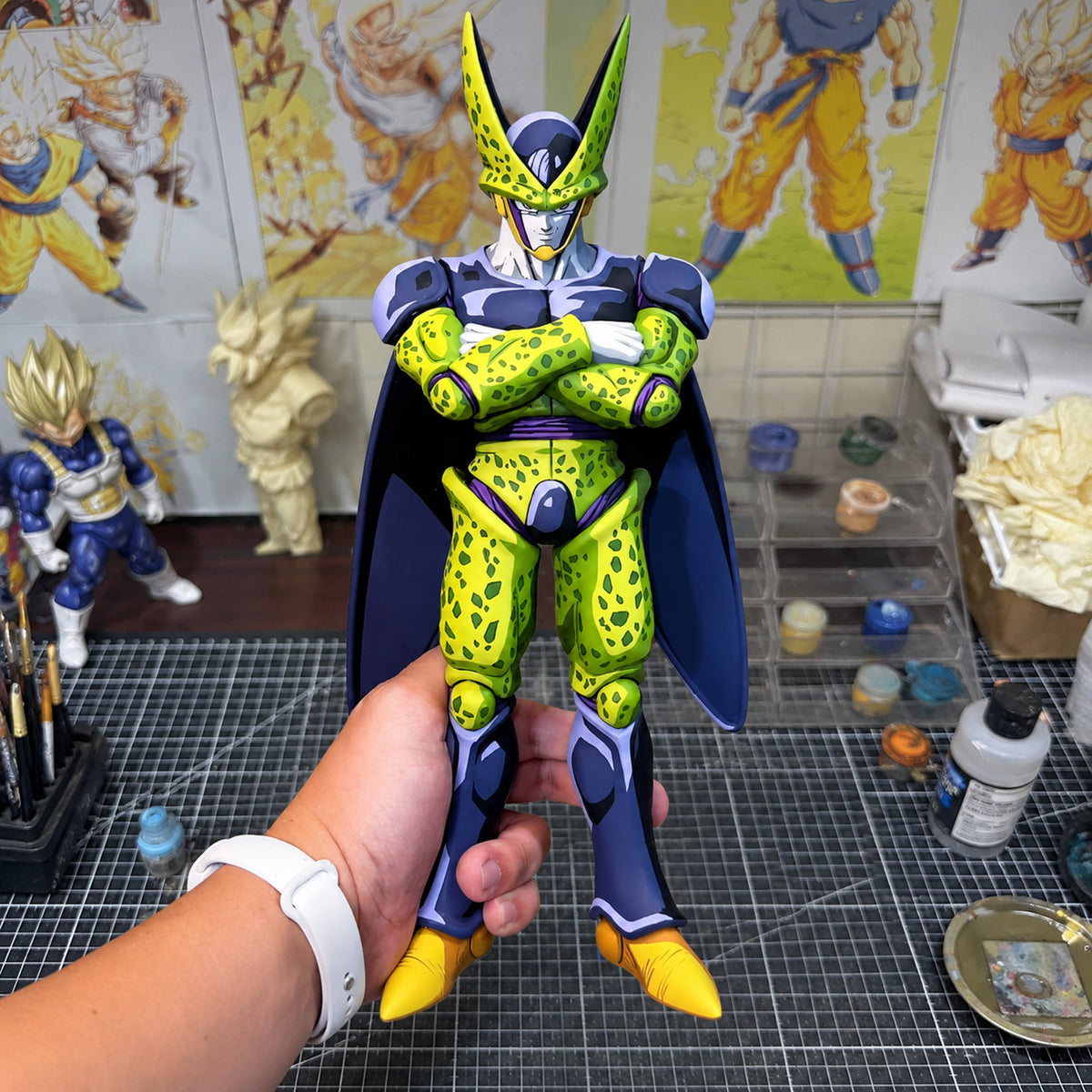 Perfect Cell 2D painted collectible, figure held in hand