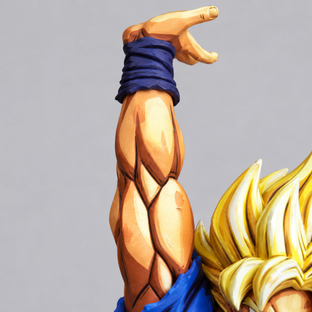 Spirit Bomb Dragon Ball Super Saiyan Goku Figure Repaint — side or detail view